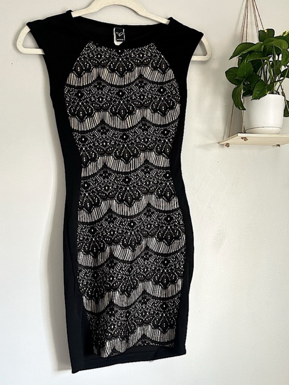 🩷WINDSOR LITTLE BLACK BODY CON TRENDING DRESS SIZE EXTRA SMALL CAPSULE WARDROBE